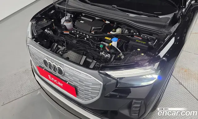 Audi Q4 e-tron 2023 0.2 автомат (гидро), миниатюра 6 Audi Q4 e-tron 2023 0.2 автомат (гидро), миниатюра 6