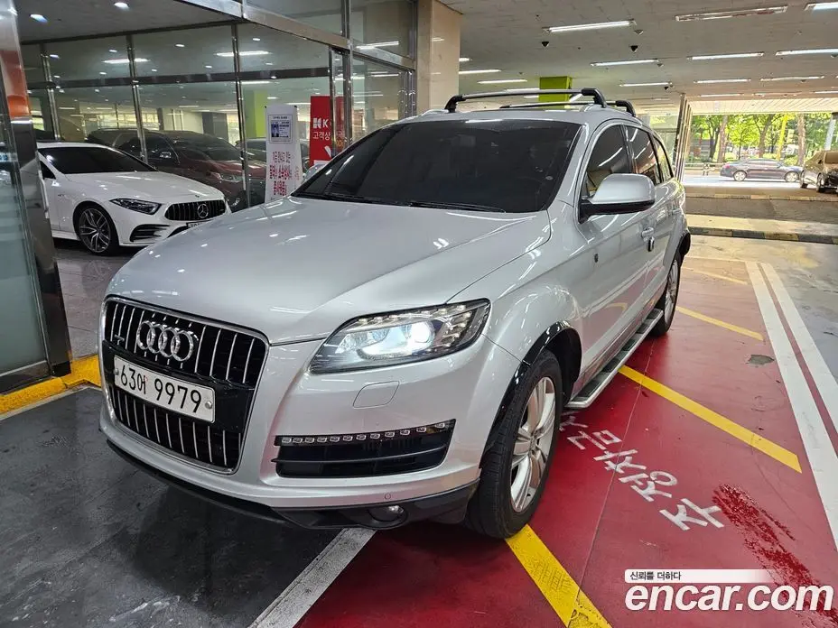 Audi Q7 2015 3.0 автомат (гидро), фото 1 Audi Q7 2015 3.0 автомат (гидро), фото 1
