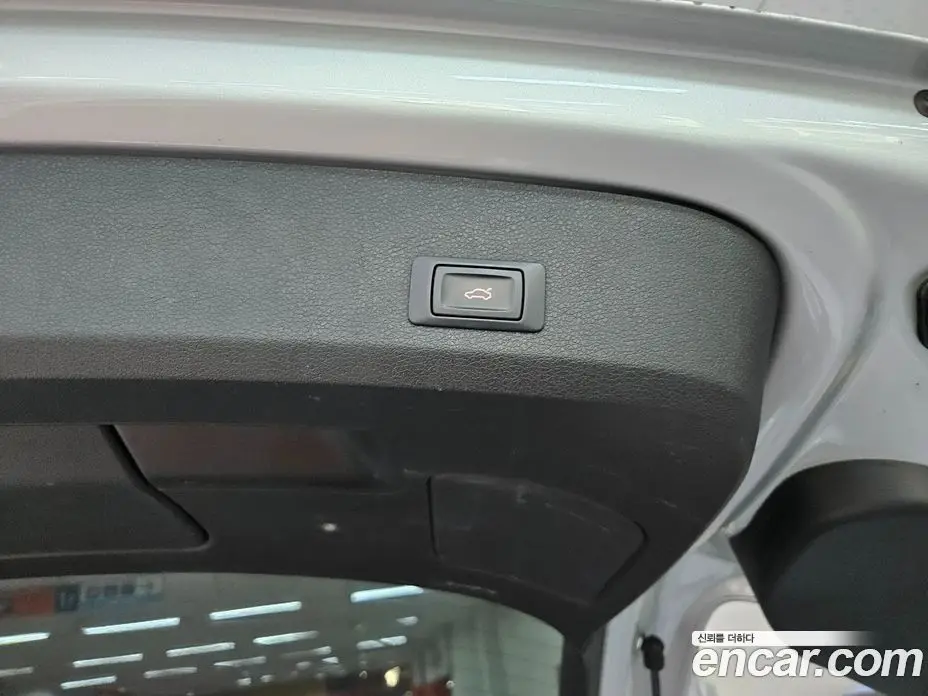 Audi Q7 2015 3.0 автомат (гидро), фото 18 Audi Q7 2015 3.0 автомат (гидро), фото 18
