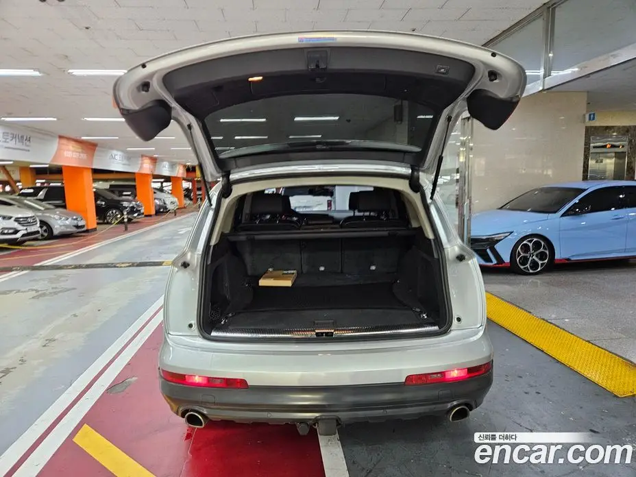 Audi Q7 2015 3.0 автомат (гидро), фото 19 Audi Q7 2015 3.0 автомат (гидро), фото 19