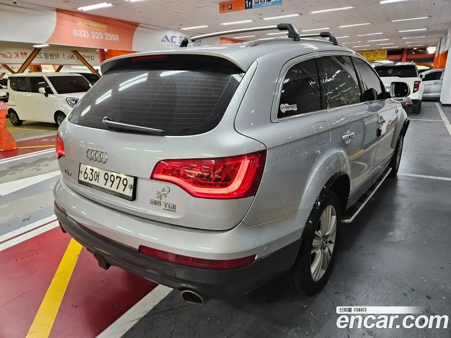 Audi Q7 2015 3.0 автомат (гидро), фото 3 Audi Q7 2015 3.0 автомат (гидро), фото 3