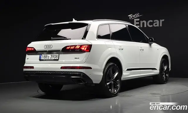 Audi Q7 2025 3.0 автомат (гидро), миниатюра 2