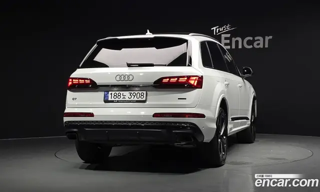 Audi Q7 2025 3.0 автомат (гидро), миниатюра 4
