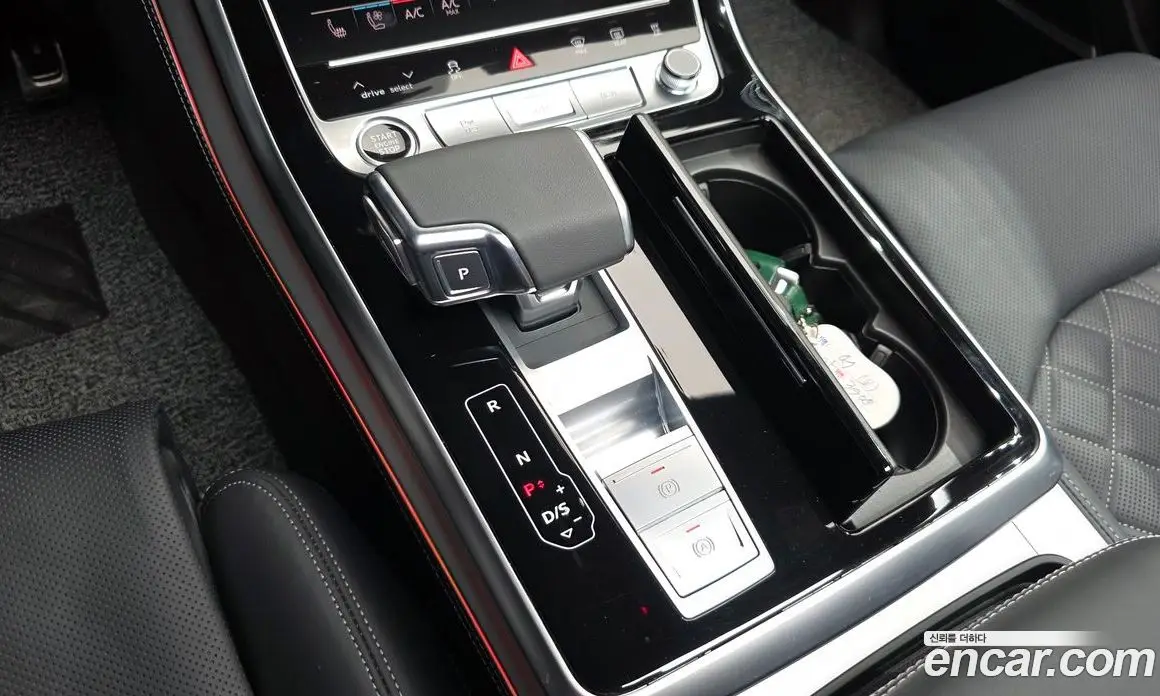Audi Q7 2025 3.0 автомат (гидро), фото 9