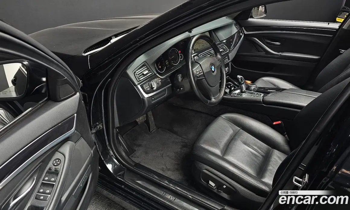 BMW 5 серия 2015 2.0 автомат (гидро), фото 11