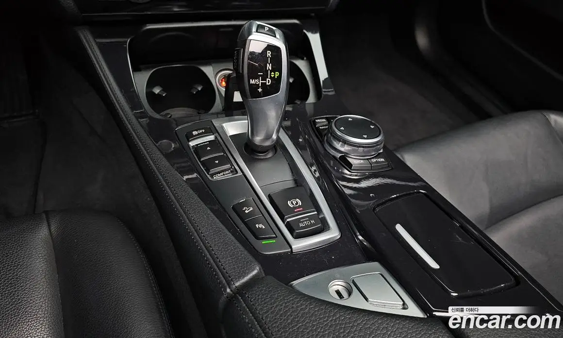 BMW 5 серия 2015 2.0 автомат (гидро), фото 9