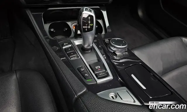 BMW 5 серия 2015 2.0 автомат (гидро), миниатюра 9