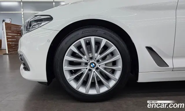 BMW 5 серия 2020 2.0 автомат (гидро), миниатюра 5 BMW 5 серия 2020 2.0 автомат (гидро), миниатюра 5