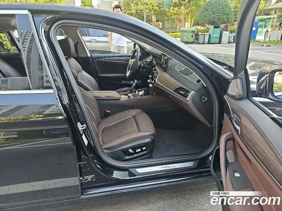 BMW 5 серия 2023 2.0 автомат (гидро), фото 17 BMW 5 серия 2023 2.0 автомат (гидро), фото 17
