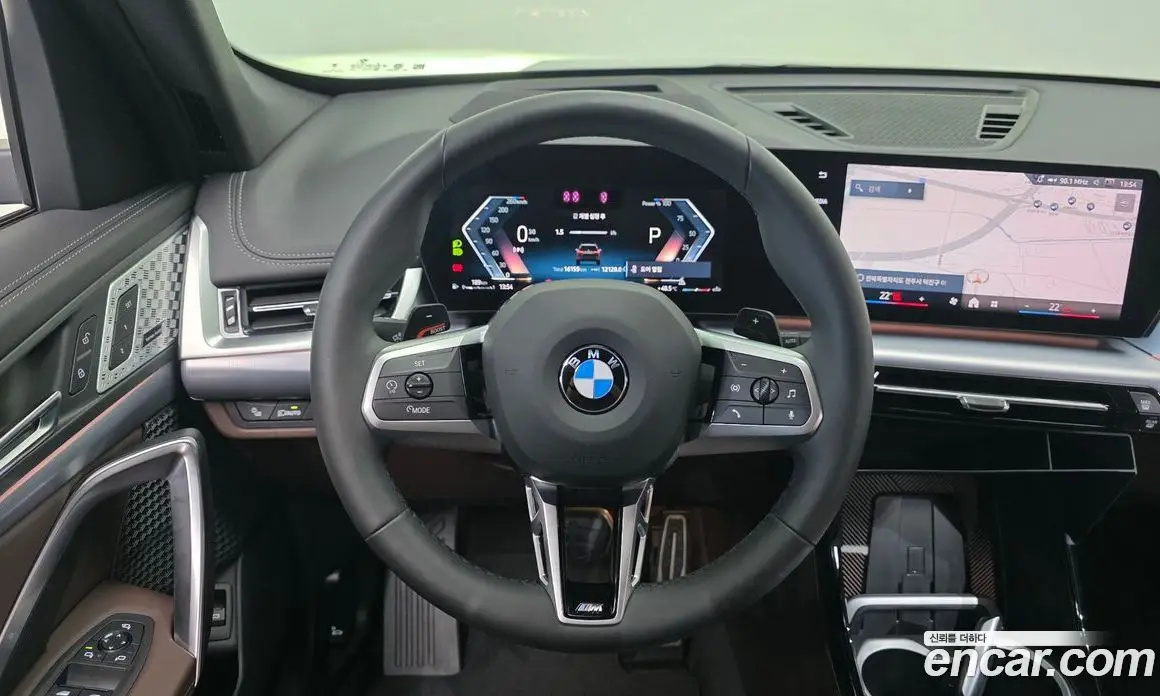 BMW X1 2024 2.0 автомат (гидро), фото 14