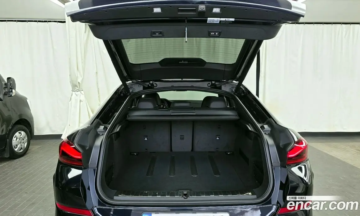 BMW X6 2023 3.0 автомат (гидро), фото 20