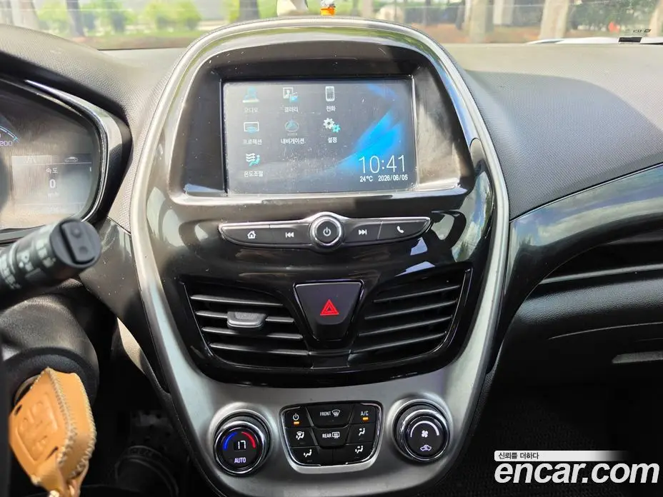 Chevrolet Spark 2015 1.0 механика, фото 17