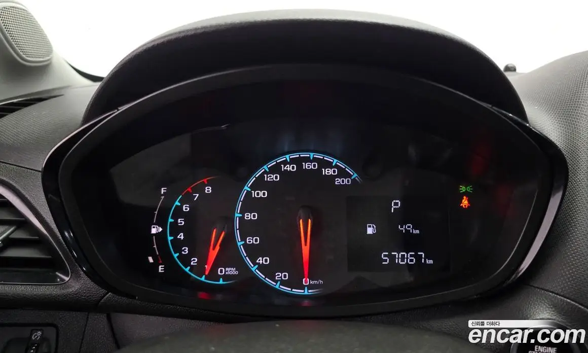Chevrolet Spark 2015 1.0 автомат (гидро), фото 8