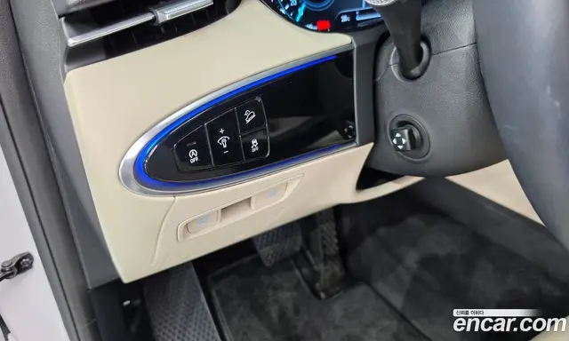 Genesis GV70 2022 2.5 автомат (гидро), миниатюра 10 Genesis GV70 2022 2.5 автомат (гидро), миниатюра 10