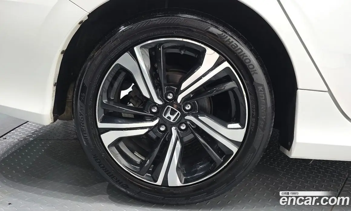 Honda Civic 2017 2.0 автомат (гидро), фото 5