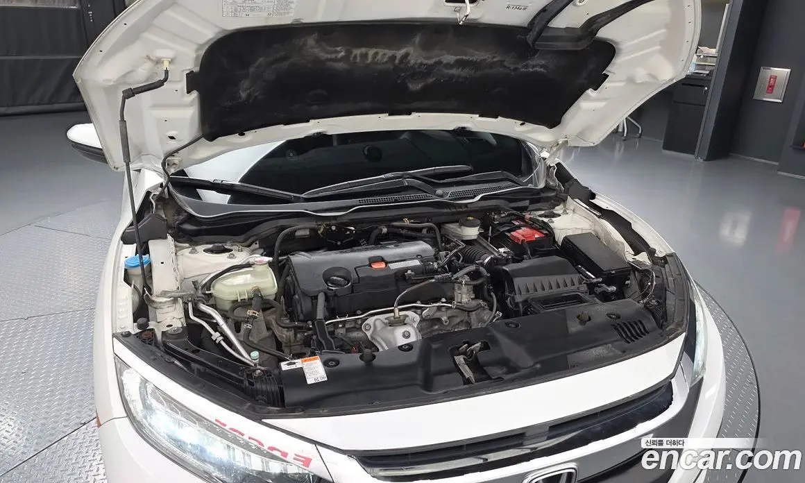 Honda Civic 2017 2.0 автомат (гидро), фото 6
