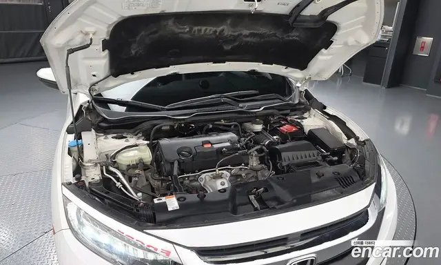 Honda Civic 2017 2.0 автомат (гидро), миниатюра 6
