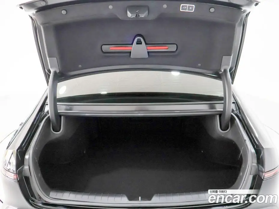 Hyundai Grandeur 2024 3.5 автомат (гидро), фото 18