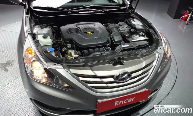 Hyundai Sonata 2012 2.0 автомат (гидро), миниатюра 6