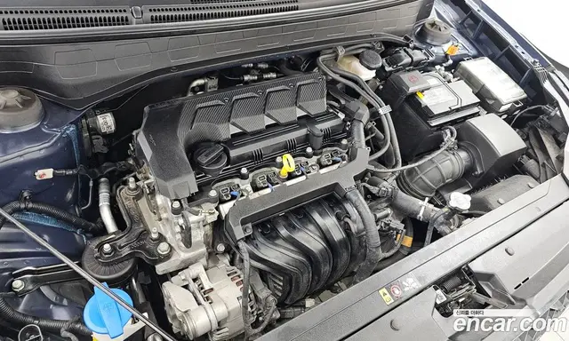 Hyundai Venue 2022 1.6 автомат (гидро), миниатюра 6