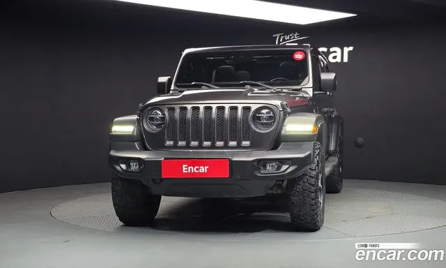 Jeep Wrangler 2021 2.0 автомат (гидро), миниатюра 3