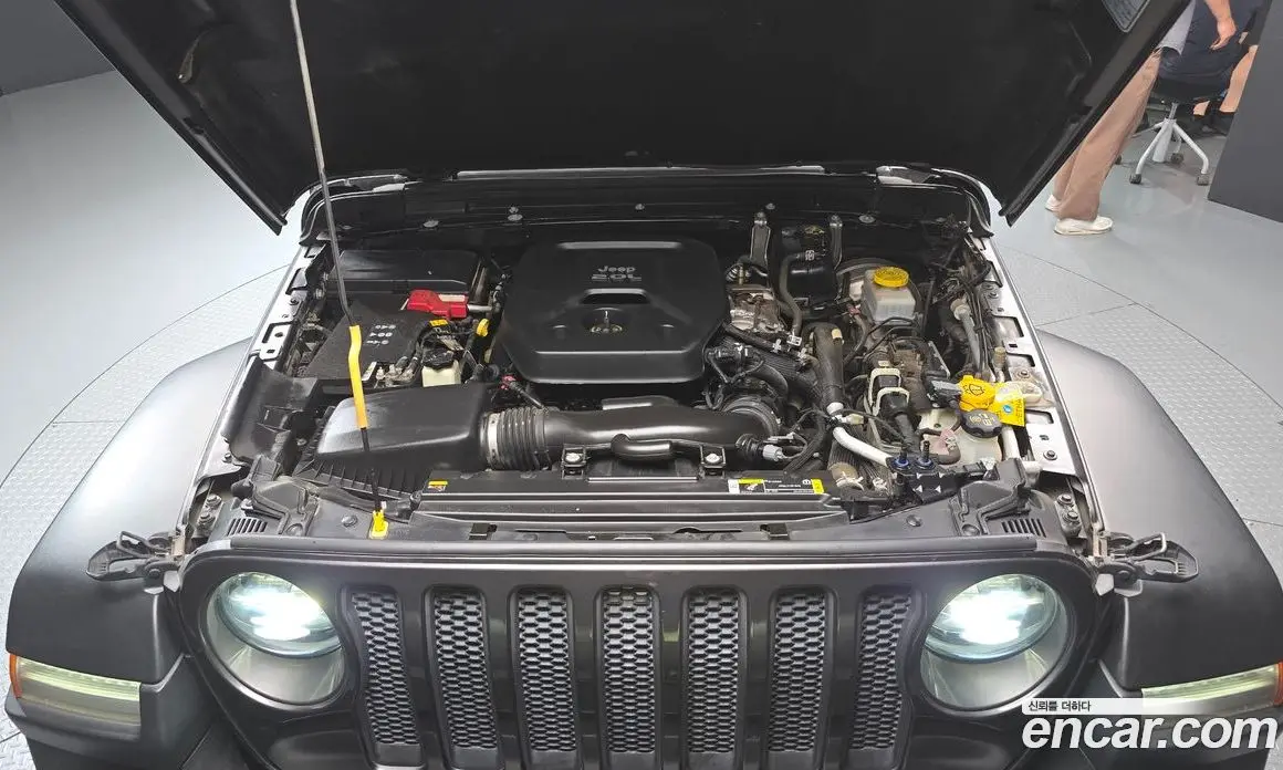 Jeep Wrangler 2021 2.0 автомат (гидро), фото 6