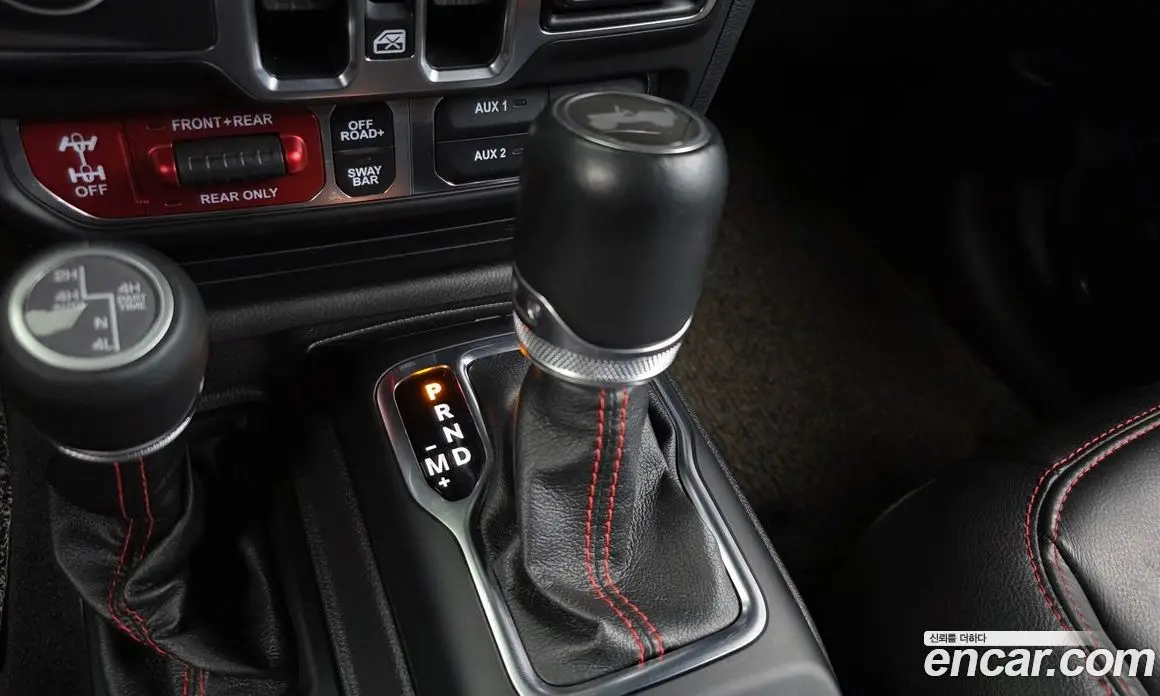 Jeep Wrangler 2021 2.0 автомат (гидро), фото 9