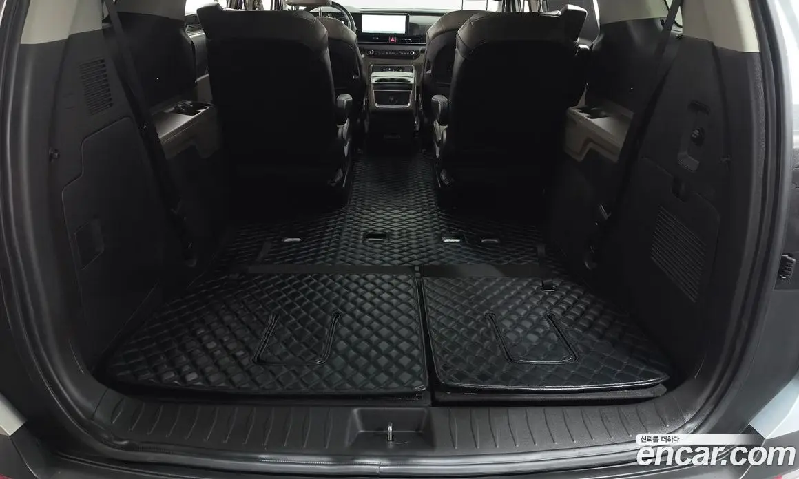 Kia Carnival 2024 1.6 автомат (гидро), фото 20 Kia Carnival 2024 1.6 автомат (гидро), фото 20
