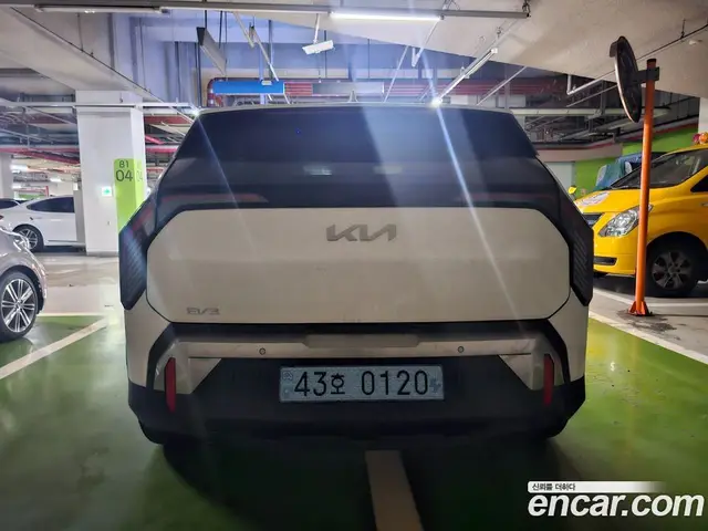 Kia EV3 2026 автомат (гидро), миниатюра 4