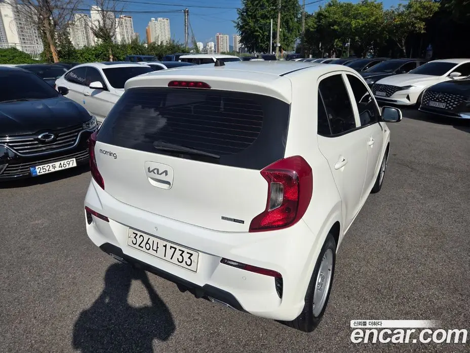 Kia Morning 2022 1.0 автомат (гидро), фото 4