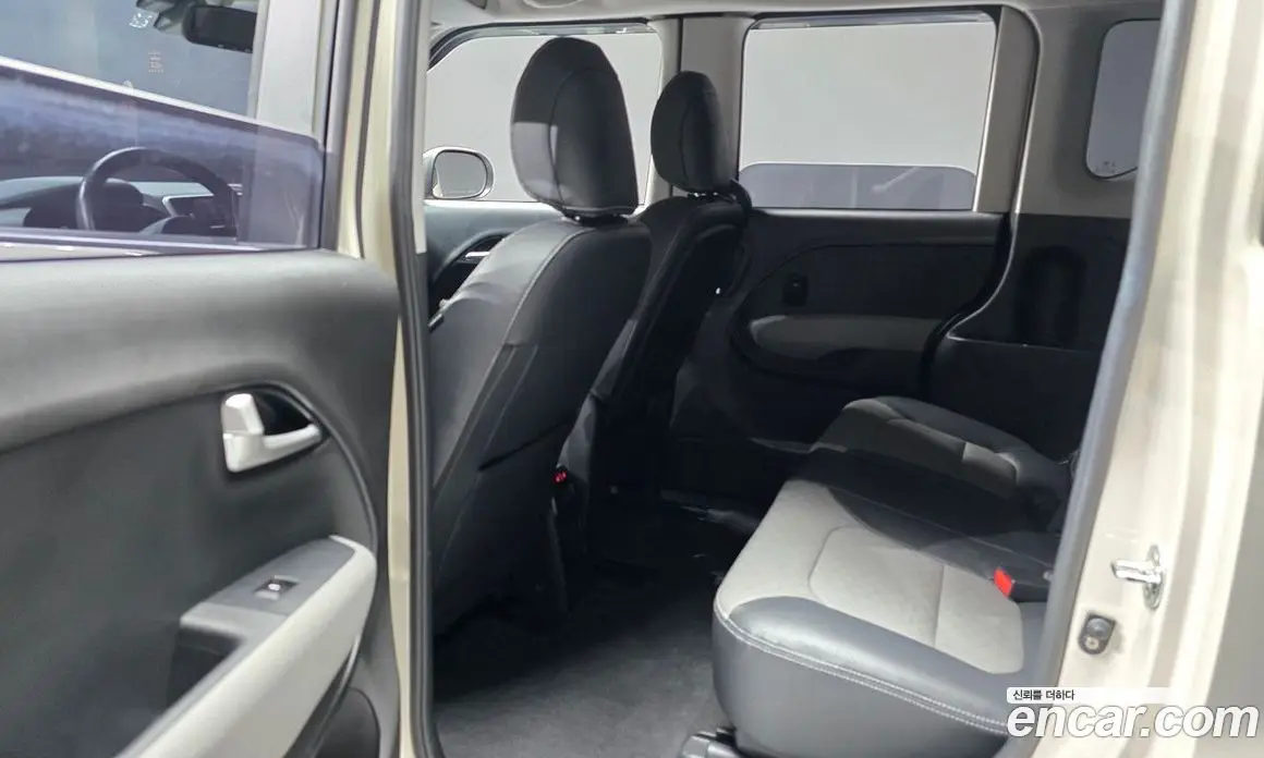 Kia Ray 2021 1.0 автомат (гидро), фото 12 Kia Ray 2021 1.0 автомат (гидро), фото 12