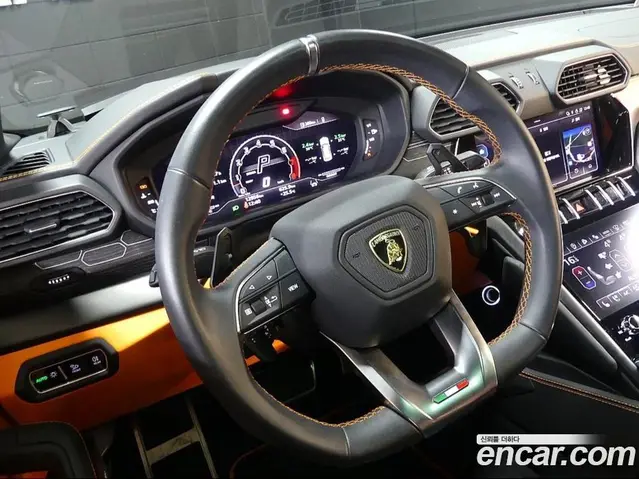 Lamborghini Urus 2024 4.0 автомат (гидро), миниатюра 12