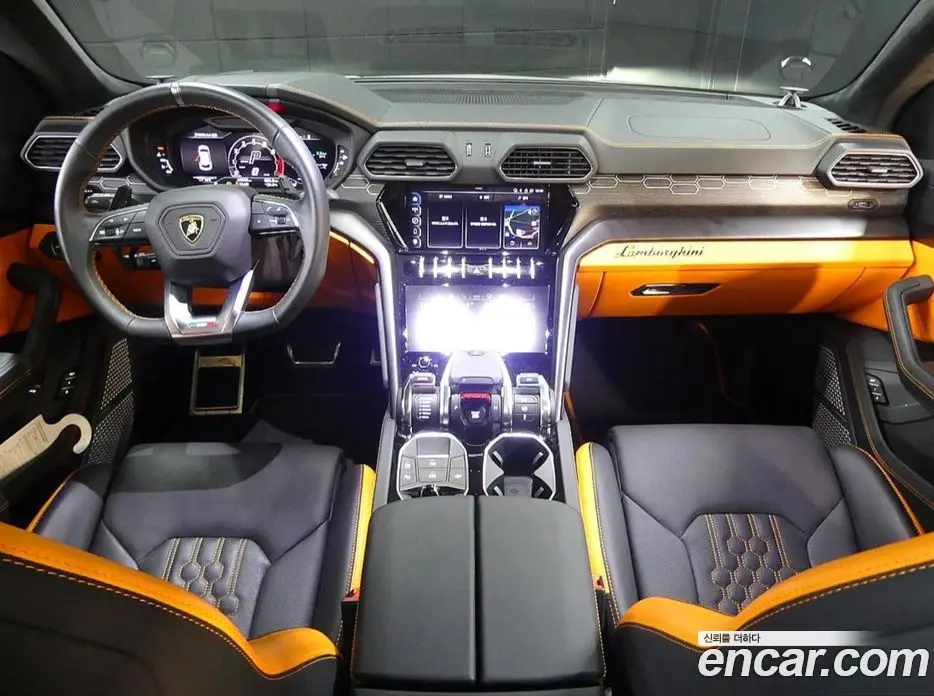 Lamborghini Urus 2024 4.0 автомат (гидро), фото 6