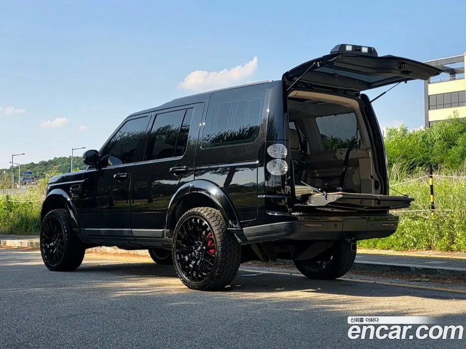 Land Rover Discovery 2014 3.0 автомат (гидро), фото 12