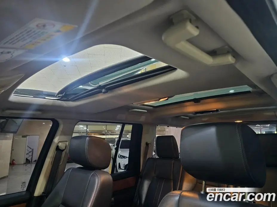Land Rover Discovery 2015 3.0 автомат (гидро), фото 15 Land Rover Discovery 2015 3.0 автомат (гидро), фото 15