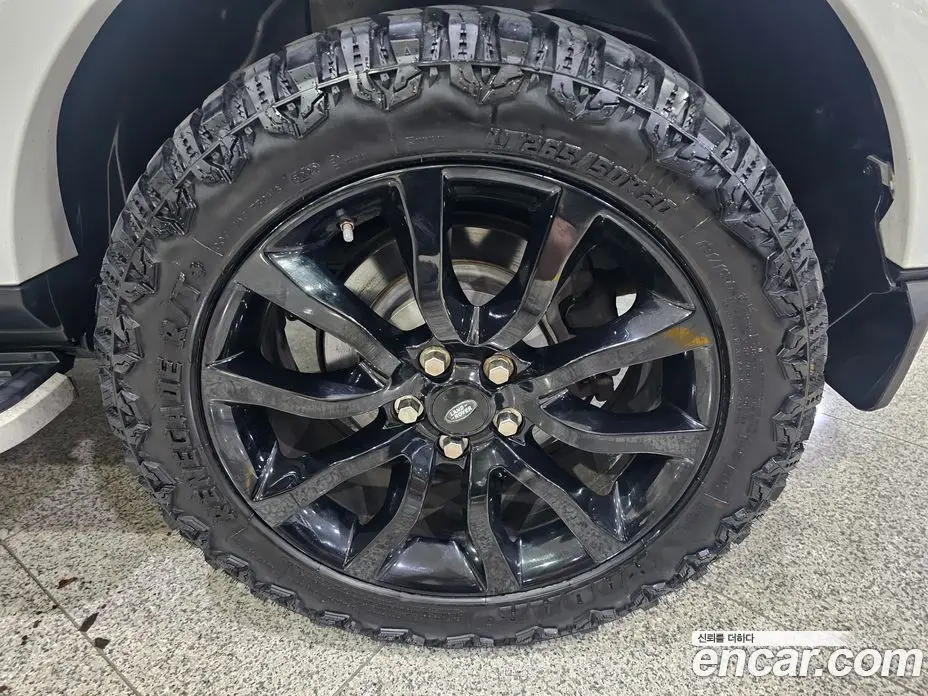 Land Rover Discovery 2015 3.0 автомат (гидро), фото 19 Land Rover Discovery 2015 3.0 автомат (гидро), фото 19