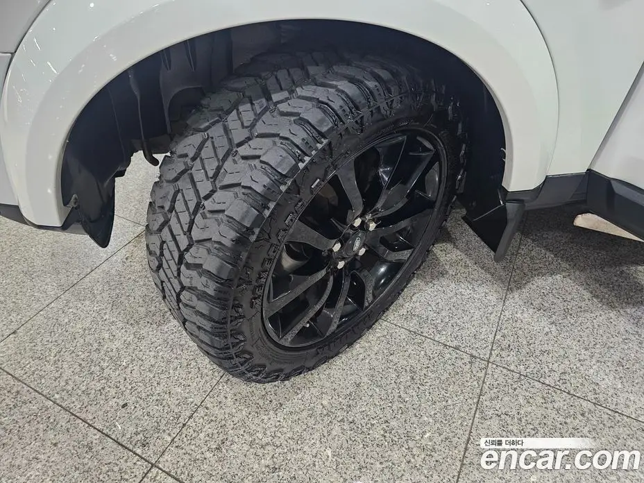 Land Rover Discovery 2015 3.0 автомат (гидро), фото 20 Land Rover Discovery 2015 3.0 автомат (гидро), фото 20