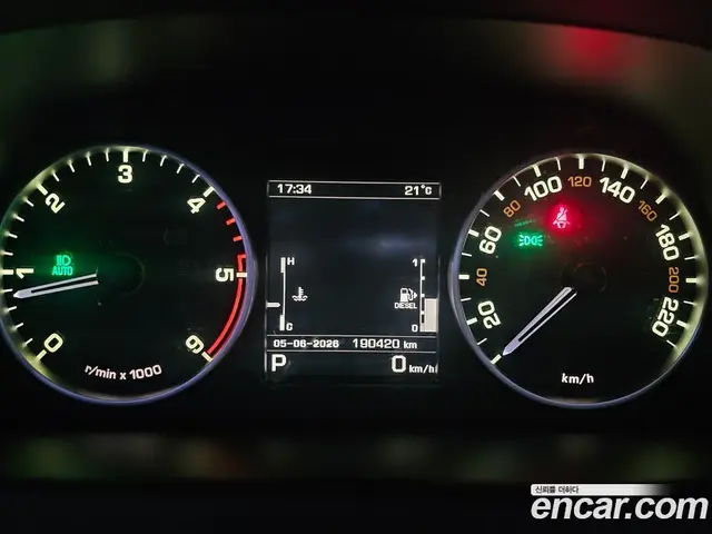 Land Rover Discovery 2015 3.0 автомат (гидро), миниатюра 7 Land Rover Discovery 2015 3.0 автомат (гидро), миниатюра 7