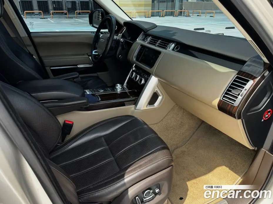 Land Rover Range Rover 2015 4.4 автомат (гидро), фото 13