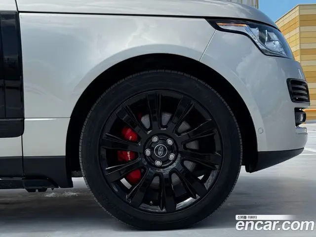 Land Rover Range Rover 2015 4.4 автомат (гидро), миниатюра 5