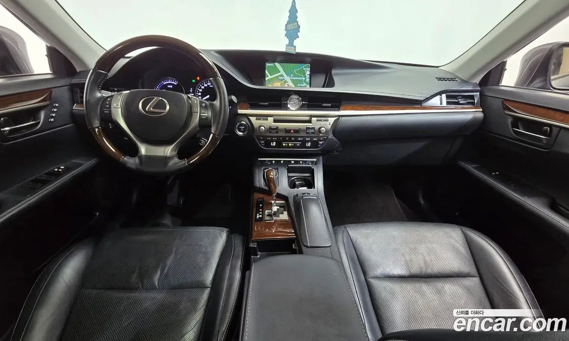 Lexus ES 2013 2.5 автомат (гидро), фото 7