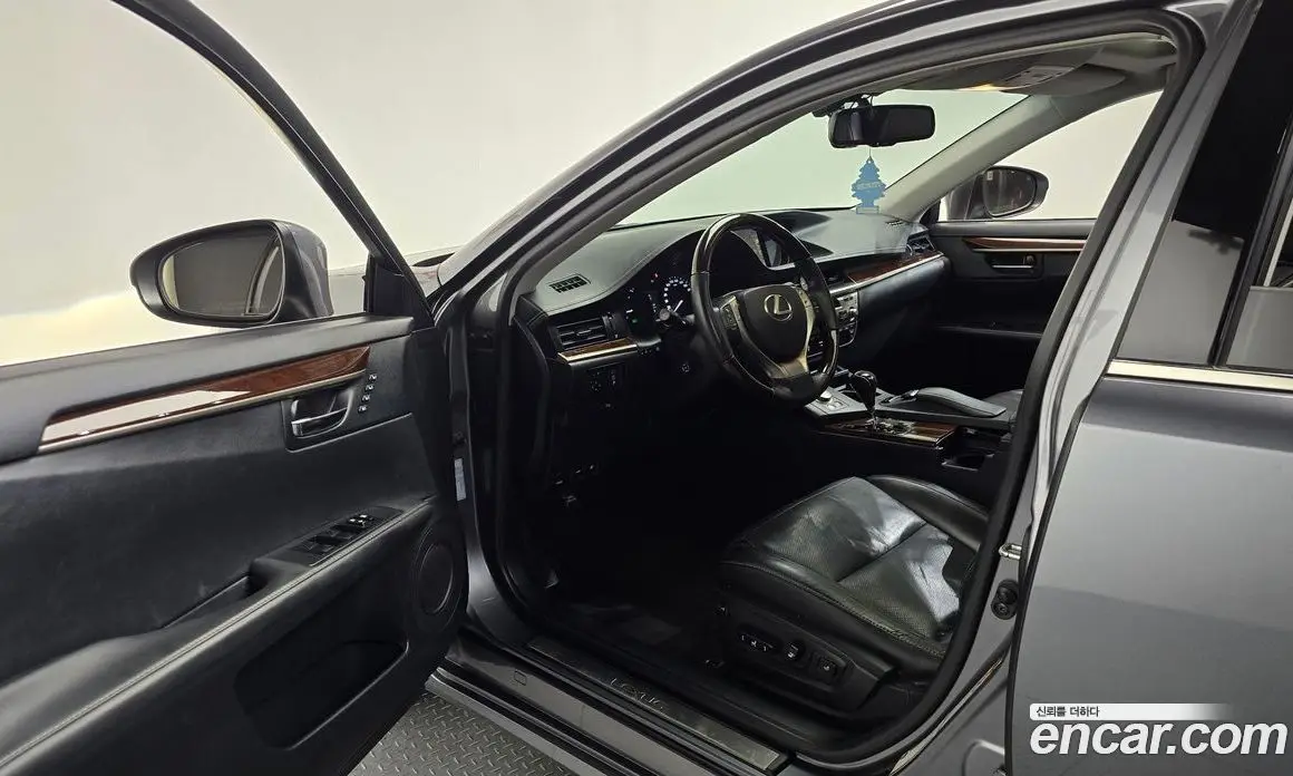 Lexus ES 2013 2.5 автомат (гидро), фото 10