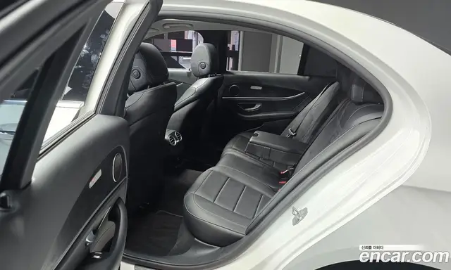 Mercedes-Benz E-Class 2017 1.9 автомат (гидро), миниатюра 12