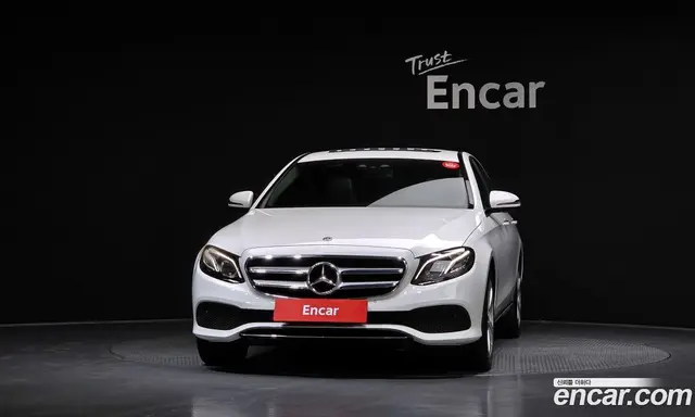 Mercedes-Benz E-Class 2017 1.9 автомат (гидро), миниатюра 3 Mercedes-Benz E-Class 2017 1.9 автомат (гидро), миниатюра 3