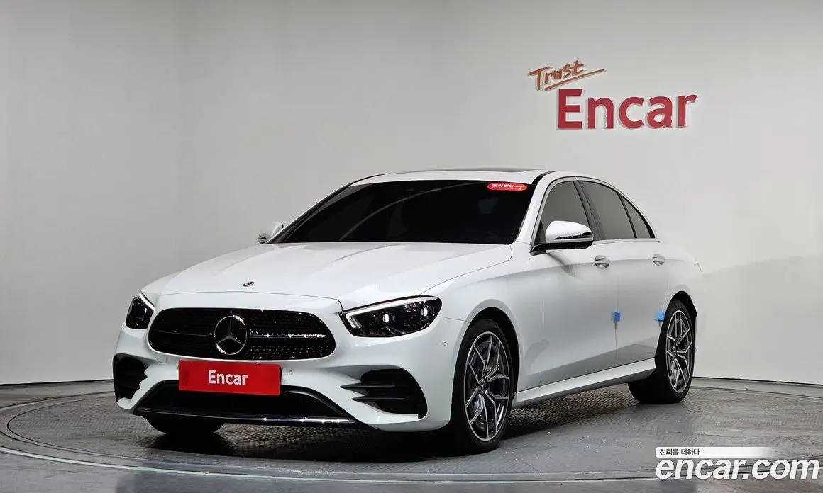 Mercedes-Benz E-Class 2022 1.9 автомат (гидро), фото 1 Mercedes-Benz E-Class 2022 1.9 автомат (гидро), фото 1