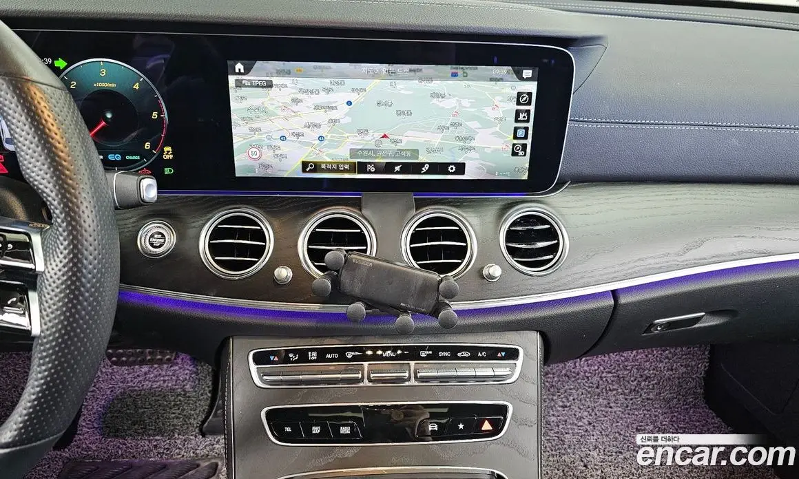 Mercedes-Benz E-Class 2022 1.9 автомат (гидро), фото 14 Mercedes-Benz E-Class 2022 1.9 автомат (гидро), фото 14