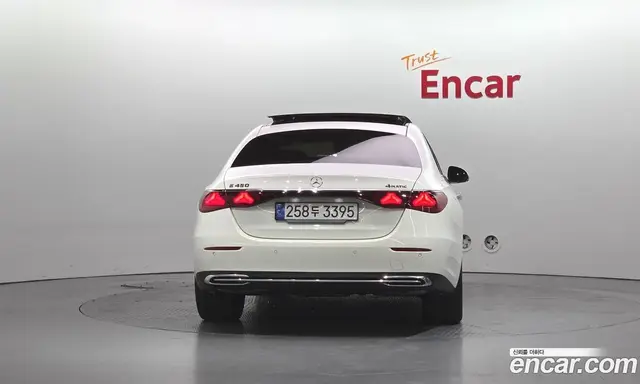 Mercedes-Benz E-Class 2024 3.0 автомат (гидро), миниатюра 4 Mercedes-Benz E-Class 2024 3.0 автомат (гидро), миниатюра 4
