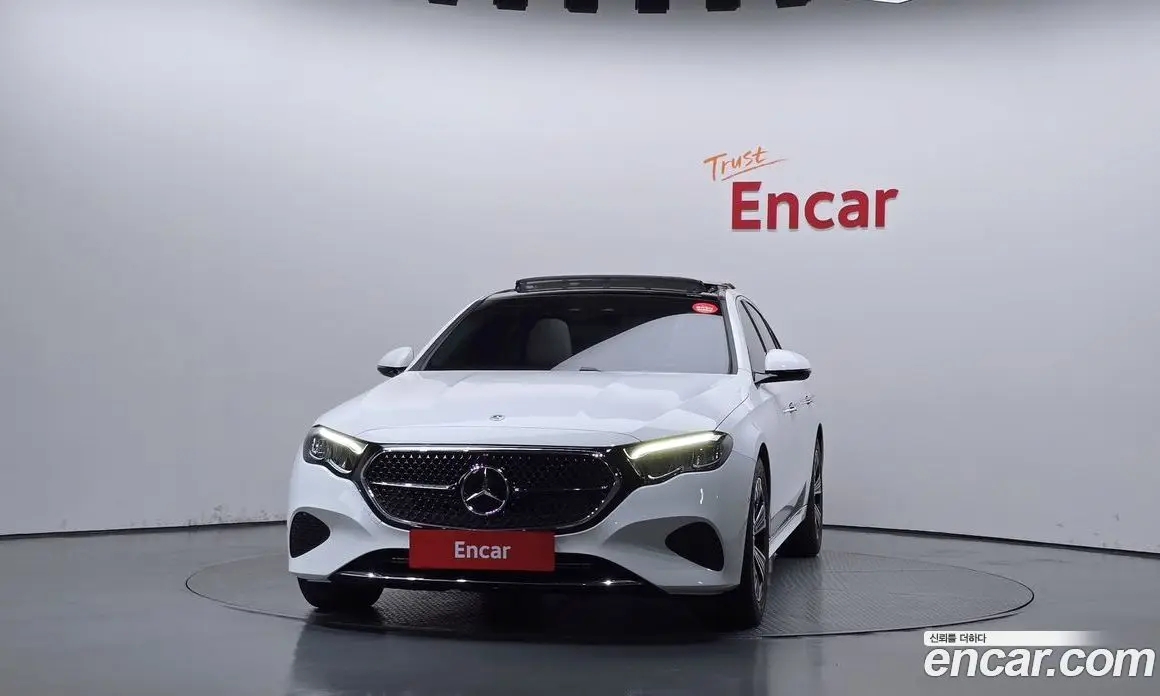 Mercedes-Benz E-Class 2025 2.0 автомат (гидро), фото 3