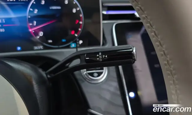 Mercedes-Benz E-Class 2025 2.0 автомат (гидро), миниатюра 9