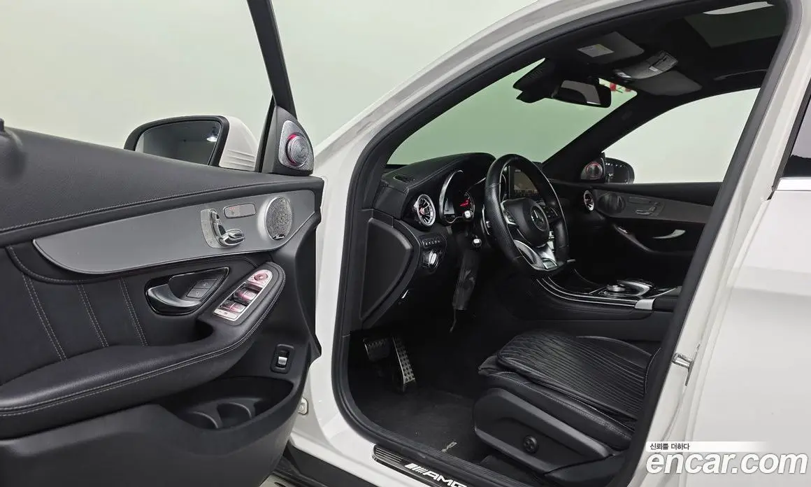 Mercedes-Benz GLC-Class 2018 4.0 автомат (гидро), фото 10 Mercedes-Benz GLC-Class 2018 4.0 автомат (гидро), фото 10